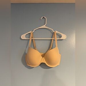 SKIMS T-Shirt Bra